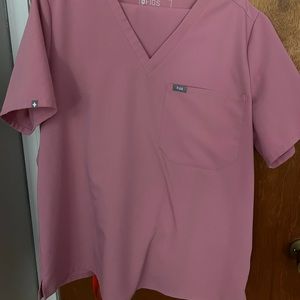 FIGS, chalk pink set